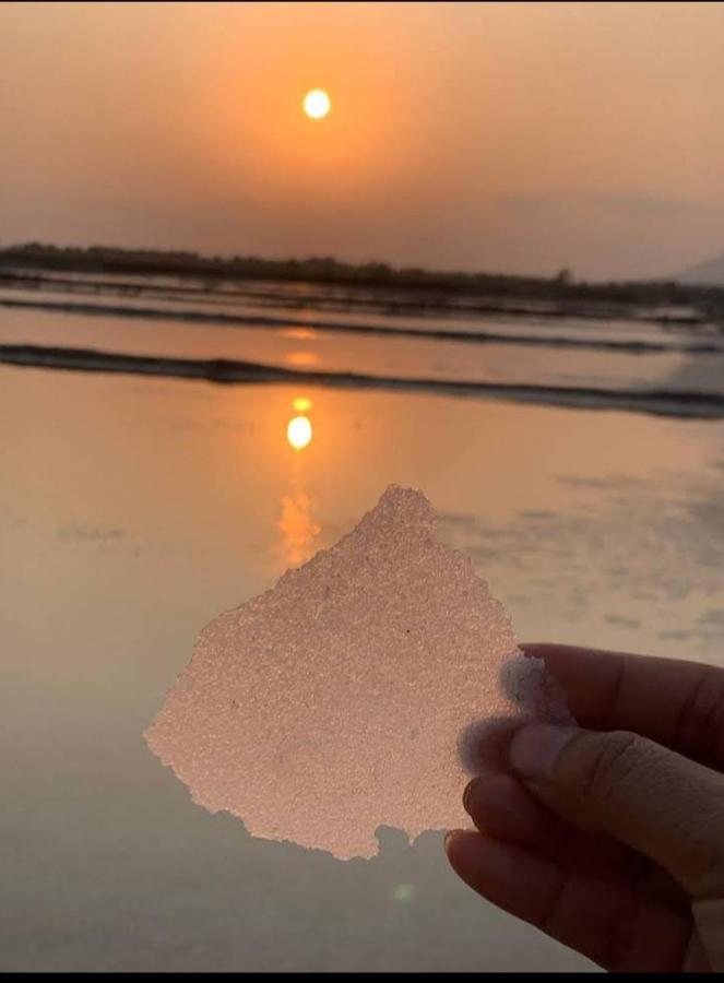 Salt Field Glamping Ξενοδοχείο Kampot Εξωτερικό φωτογραφία