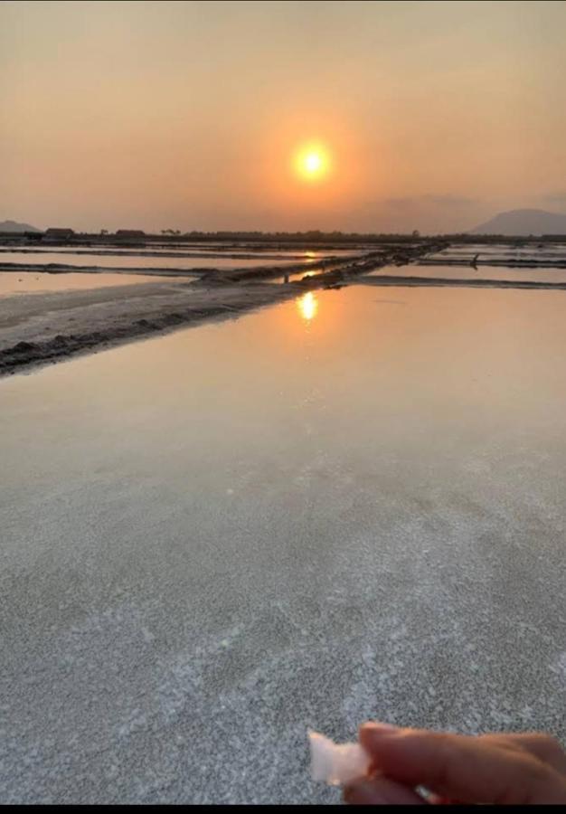 Salt Field Glamping Ξενοδοχείο Kampot Εξωτερικό φωτογραφία